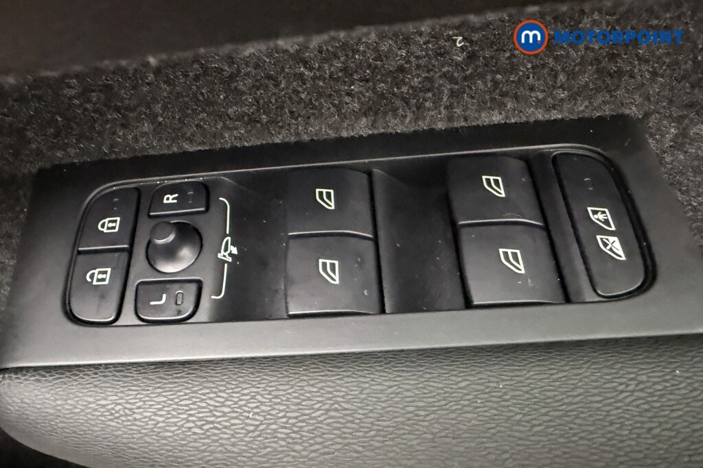 Used Volvo XC40 2025 for sale - 77516846: Photo 26