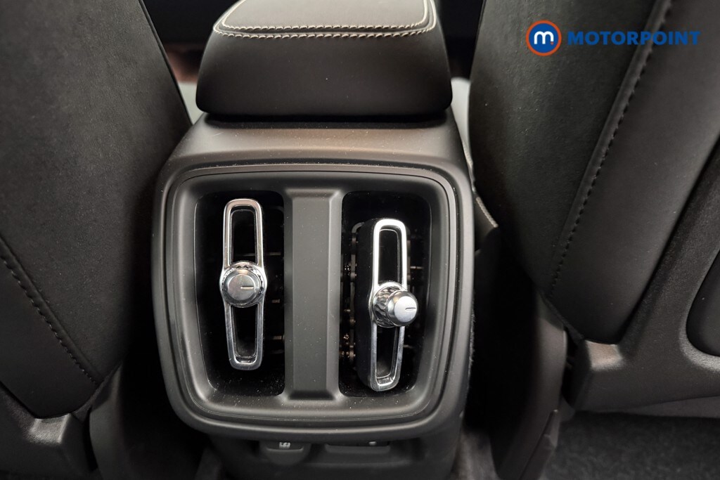 Used Volvo XC40 2025 for sale - 77516846: Photo 28