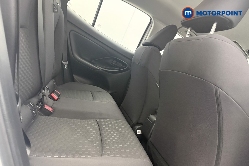 Used Toyota Yaris Cross 2024 for sale - 77691831: Photo 16