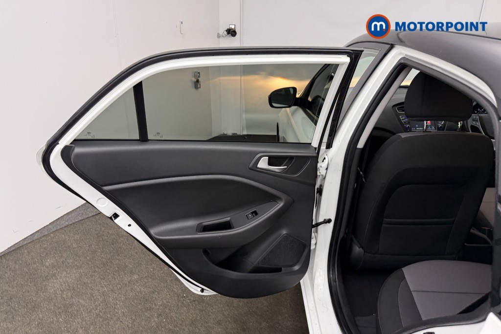 Used Hyundai i20 2020 for sale - 77730266: Photo 13