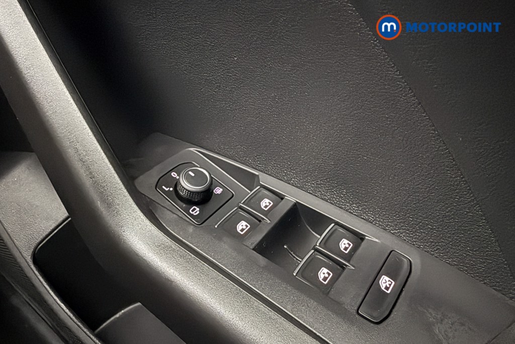 Used Volkswagen T-Cross 2023 for sale - 76534659: Photo 25