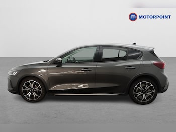 Used Ford Focus 2022 for sale - 75922718: Photo