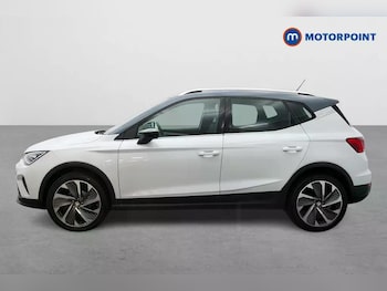 Used SEAT Arona 2024 for sale - 76603577: Photo