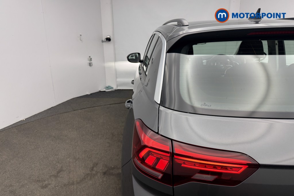 Used Volkswagen T-Roc 2022 for sale - 76777574: Photo 14