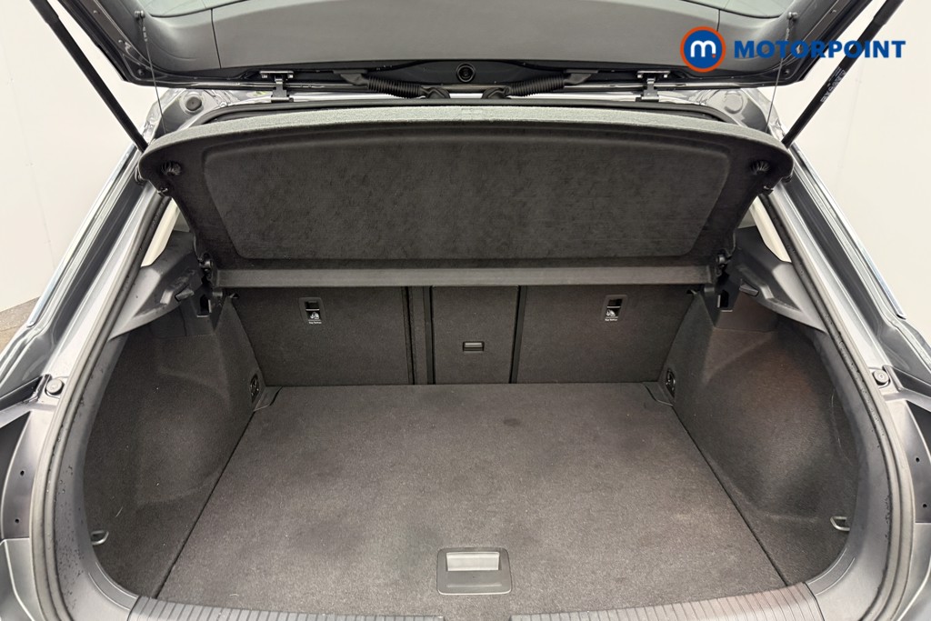 Used Volkswagen T-Roc 2022 for sale - 76777574: Photo 16