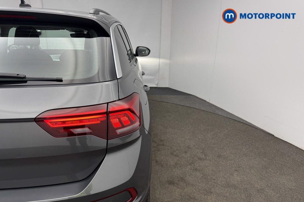 Used Volkswagen T-Roc 2022 for sale - 76777574: Photo 17