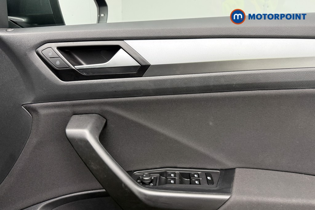 Used Volkswagen T-Roc 2022 for sale - 76777574: Photo 25