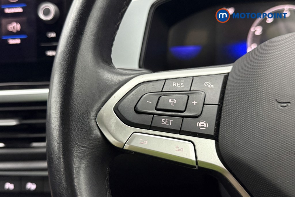 Used Volkswagen T-Roc 2022 for sale - 76777574: Photo 30