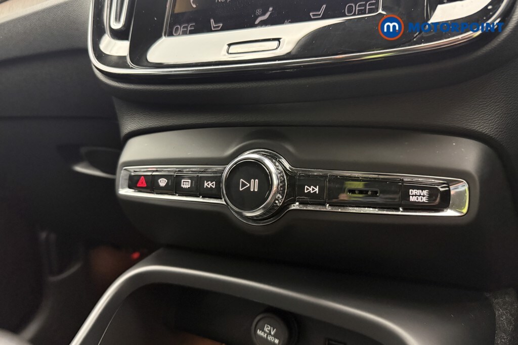 Used Volvo XC40 for sale - 78197035: Photo 21