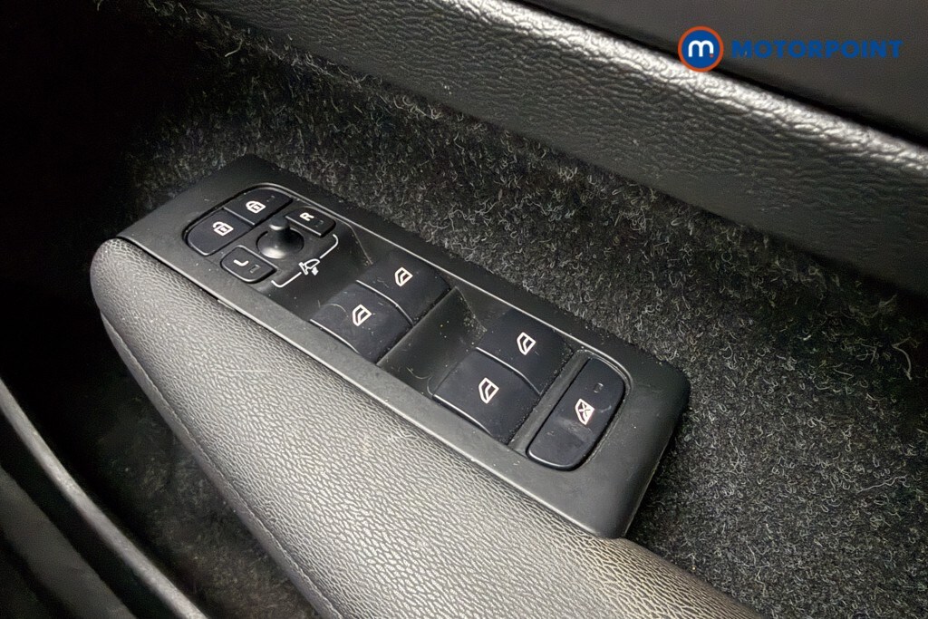 Used Volvo XC40 for sale - 78197035: Photo 25