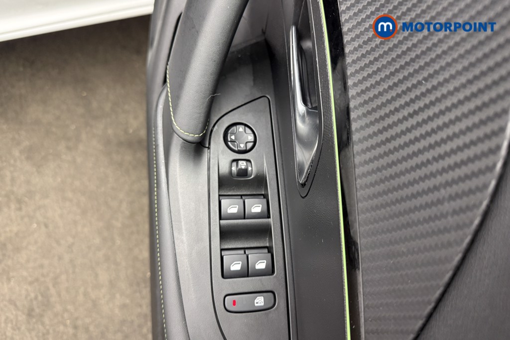 Used Peugeot 2008 2023 for sale - 76767296: Photo 24