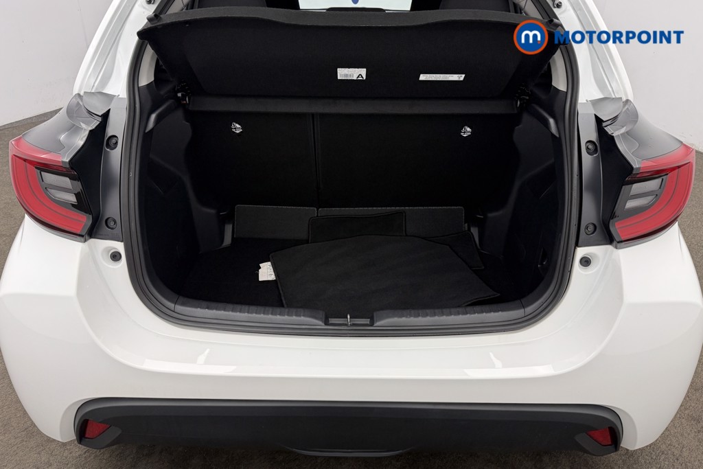 Used Toyota Yaris 2023 for sale - 77297874: Photo 13