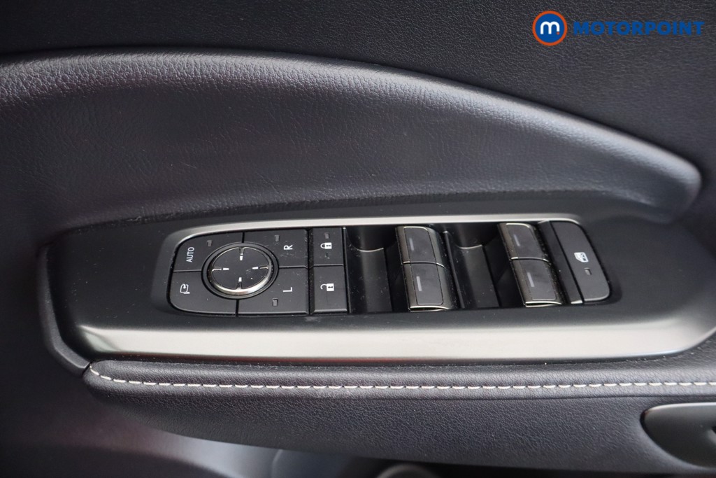 Used Lexus LBX 2024 for sale - 76653686: Photo 18