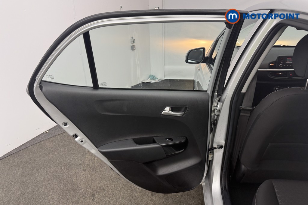 Used Kia Picanto 2023 for sale - 76718356: Photo 14