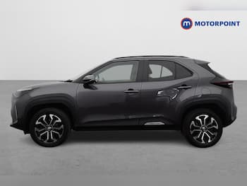 Used Toyota Yaris Cross 2023 for sale - 79718991: Photo