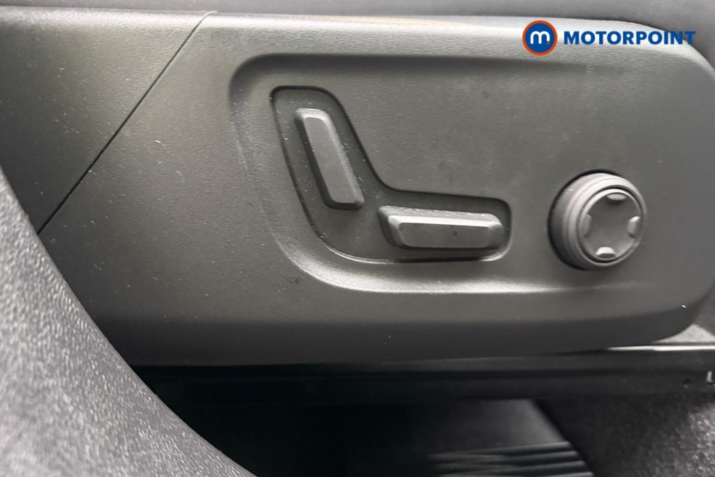 Used Volvo XC40 2024 for sale - 77006249: Photo 29