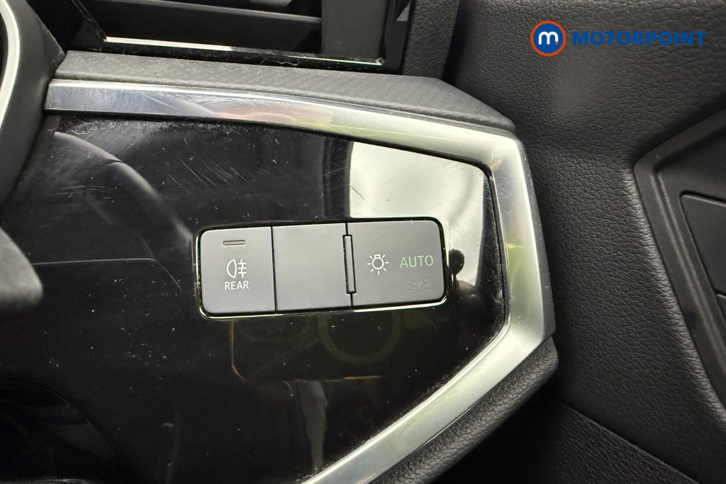 Used Audi Q3 2021 for sale - 77136515: Photo 25