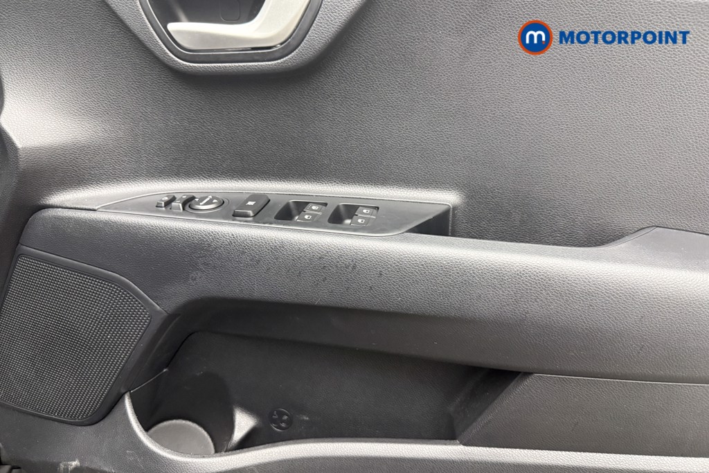 Used Kia Stonic 2019 for sale - 77763788: Photo 24