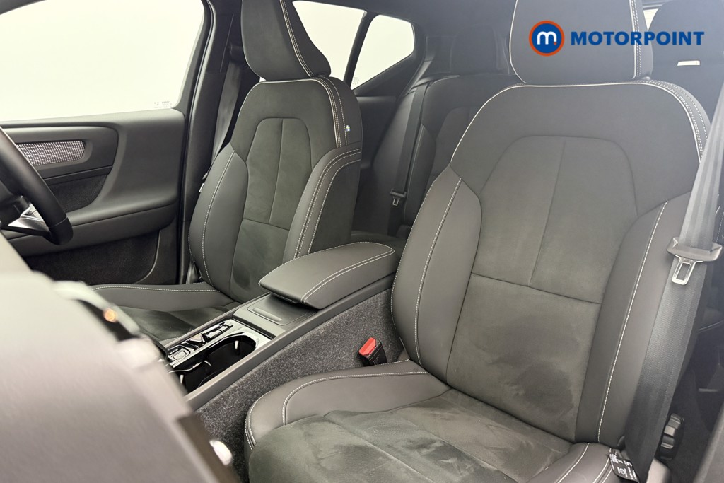 Used Volvo XC40 2024 for sale - 77262296: Photo 11