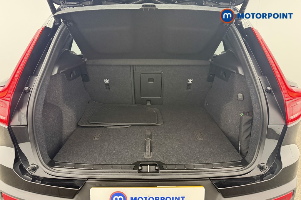 Used Volvo XC40 2024 for sale - 77262296: Photo 13