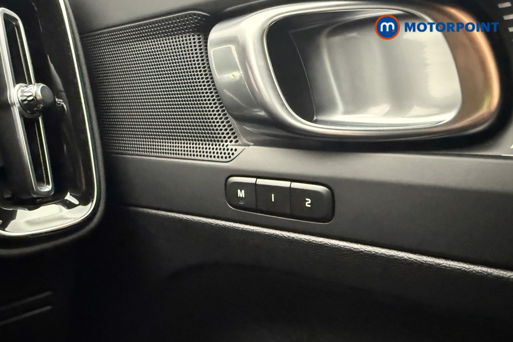 Used Volvo XC40 2024 for sale - 77262296: Photo 26