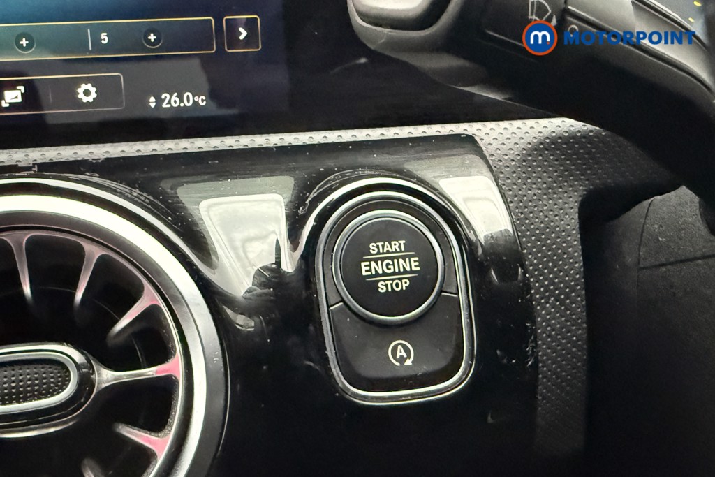 Used Mercedes-Benz CLA 2022 for sale - 76628471: Photo 30