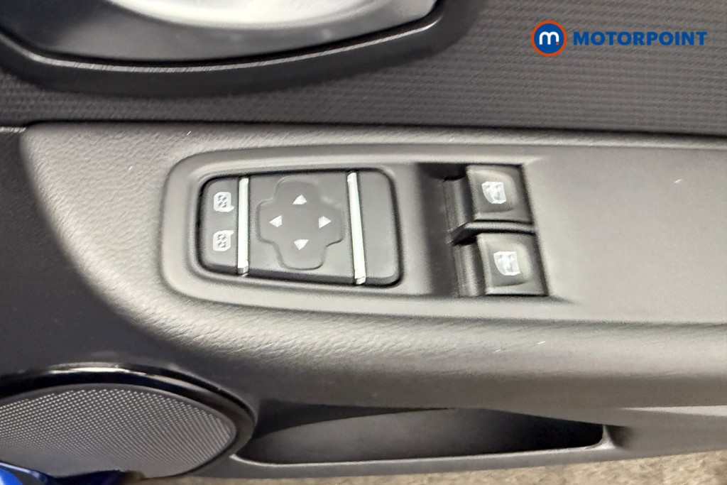 Used Renault Clio 2018 for sale - 75985424: Photo 21