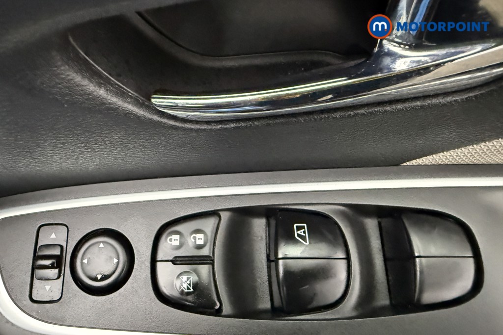 Used Nissan Micra 2019 for sale - 77297543: Photo 25