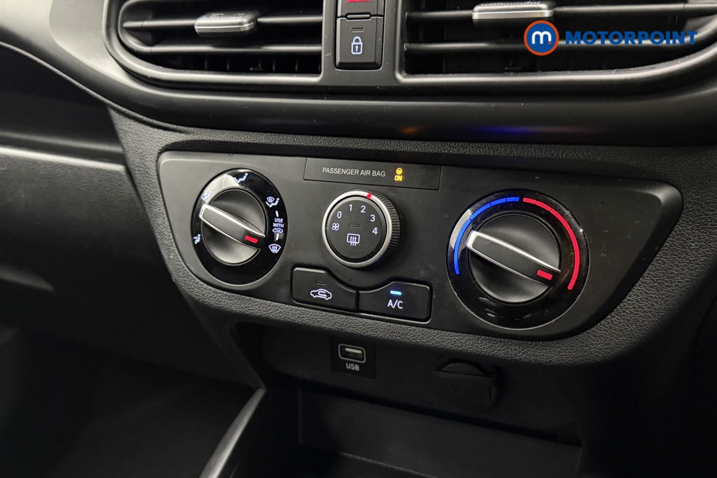 Used Hyundai i10 2021 for sale - 77196113: Photo 20