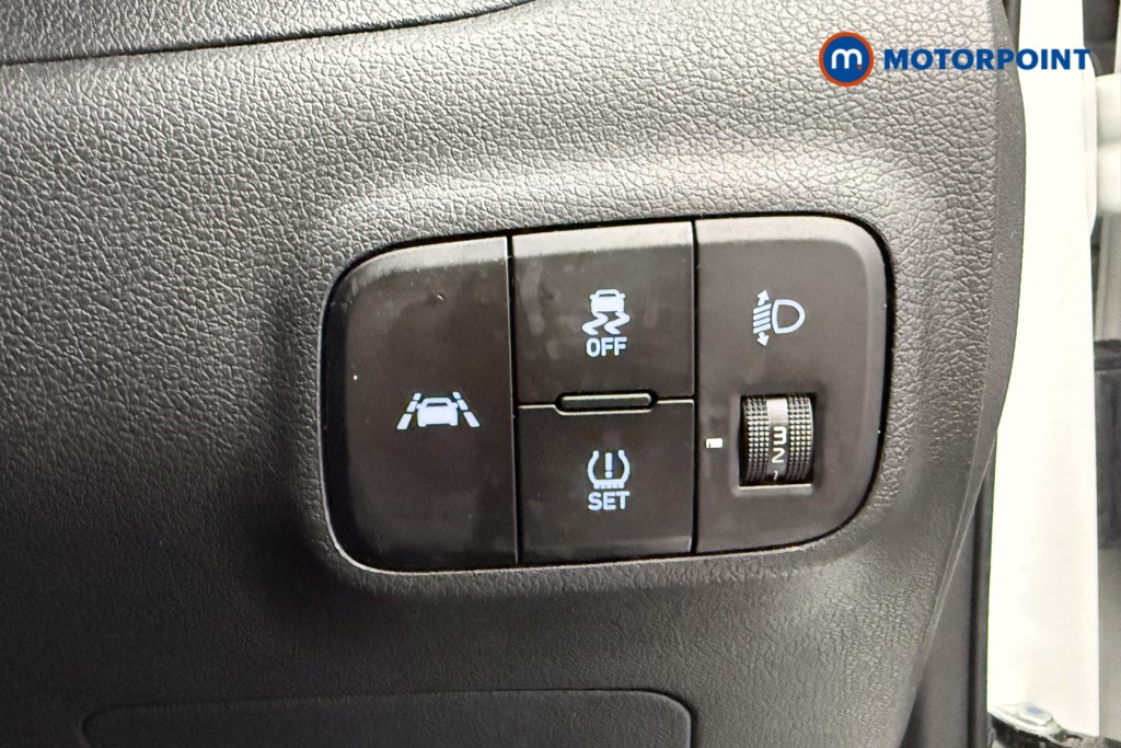 Used Hyundai i10 2021 for sale - 77196113: Photo 24