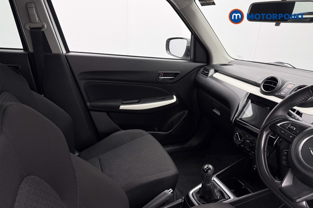 Used Suzuki Swift 2020 for sale - 76344851: Photo 23
