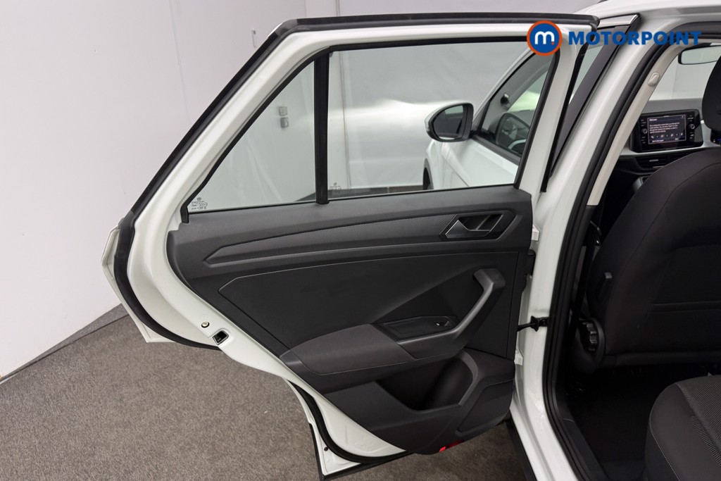 Used Volkswagen T-Roc 2023 for sale - 76554679: Photo 10