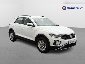 Used Volkswagen T-Roc 2023 for sale - 76554679: Photo