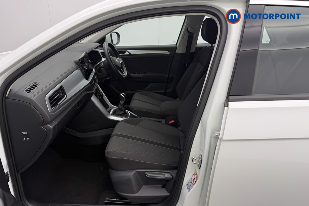 Used Volkswagen T-Roc 2023 for sale - 76554679: Photo 8