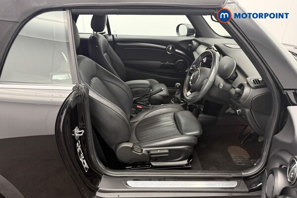 Used MINI Convertible 2022 for sale - 76169825: Photo 18