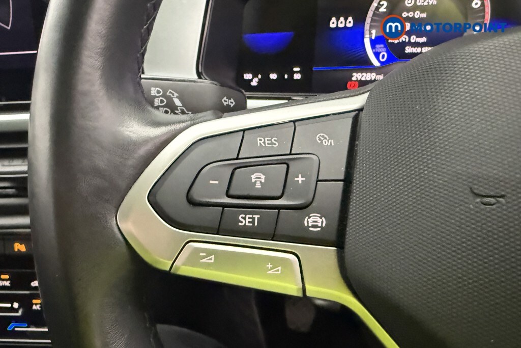 Used Volkswagen T-Roc 2023 for sale - 78123682: Photo 27