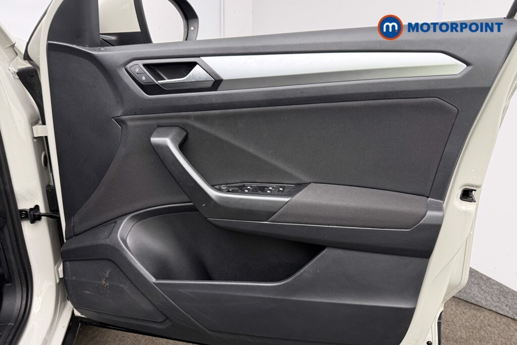 Used Volkswagen T-Roc 2023 for sale - 78123682: Photo 32