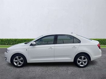 Used Skoda Rapid 2015 for sale - 79290017: Photo