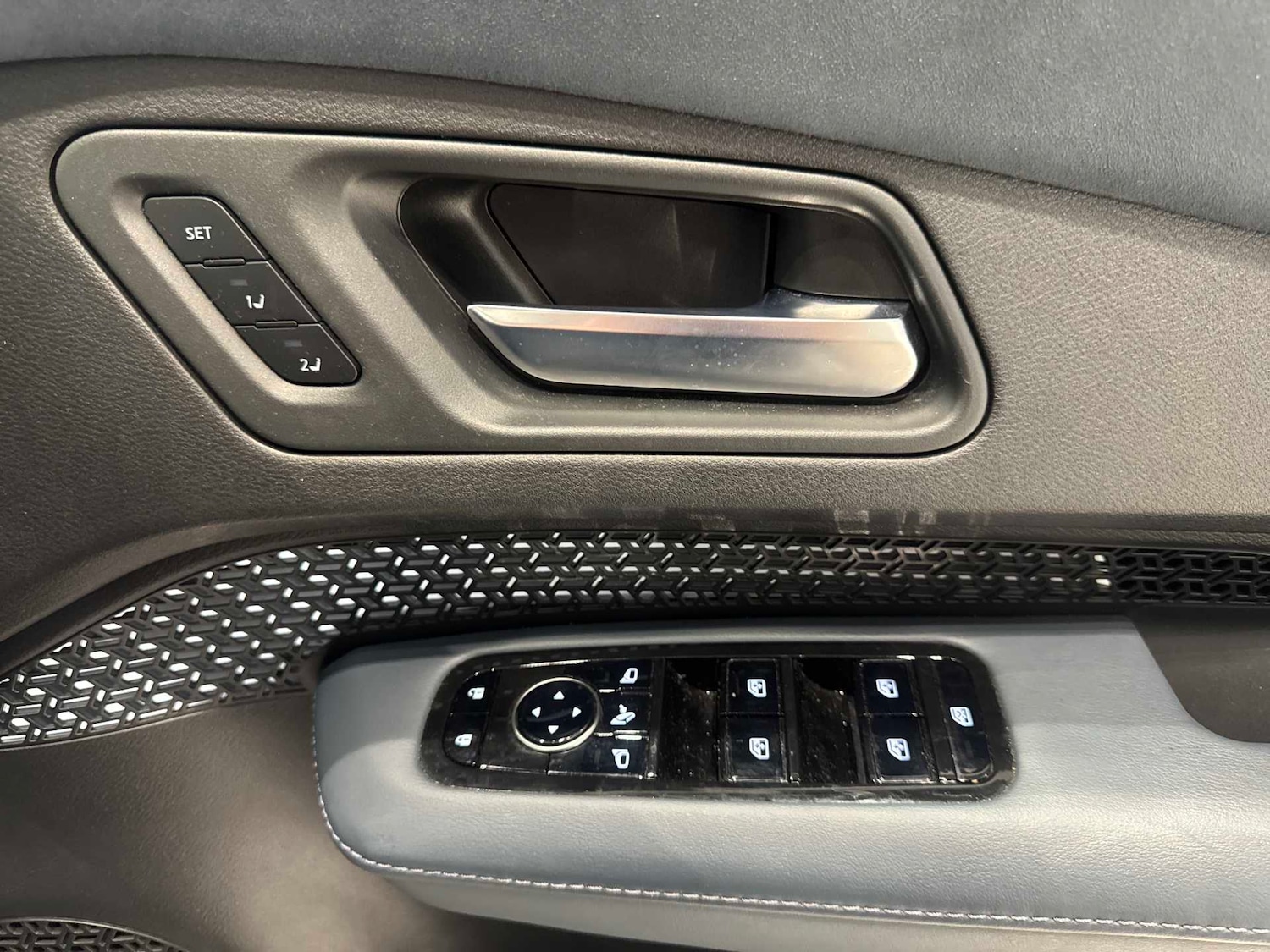 Used Nissan ARIYA 2023 for sale - 78191297: Photo 20