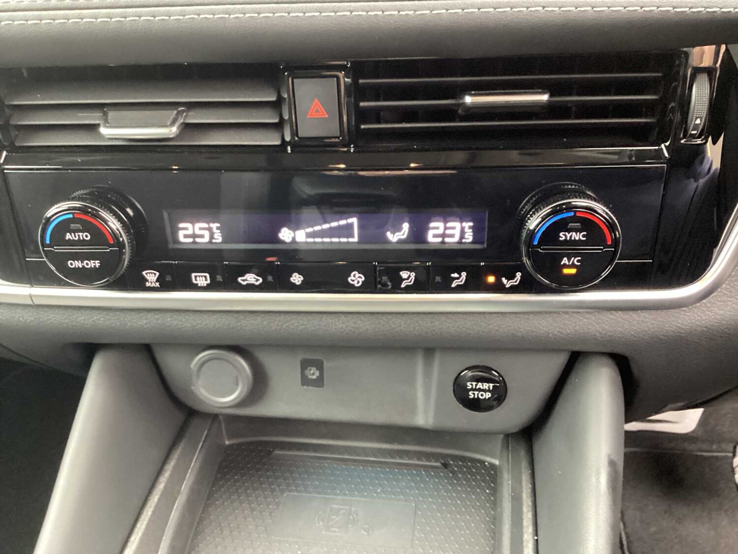 Used Nissan Qashqai 2025 for sale - 76252631: Photo 11