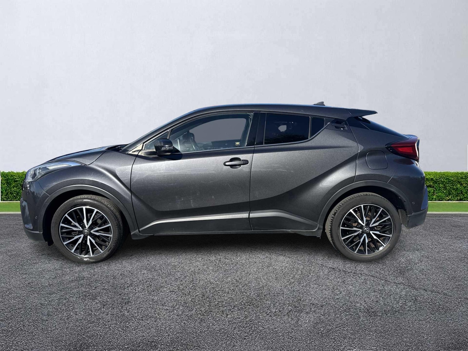 Used Toyota C-HR 2017 for sale - 76064373: Photo 18