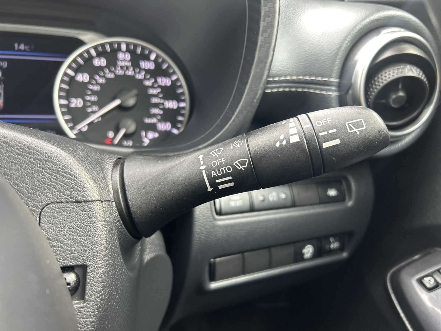 Used Nissan Juke 2022 for sale - 76107166: Photo 23
