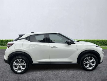 Used Nissan Juke 2022 for sale - 76107166: Photo 2