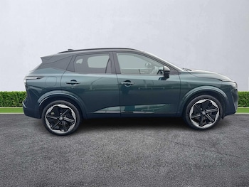 Used Nissan Qashqai 2024 for sale - 77501743: Photo