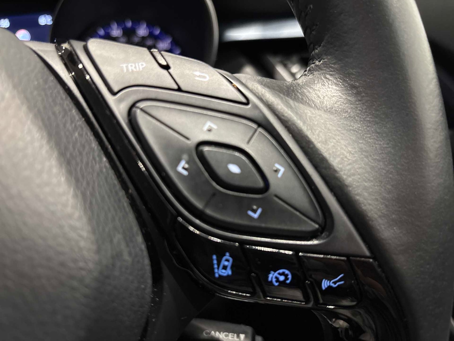 Used Toyota C-HR 2022 for sale - 77662553: Photo 23