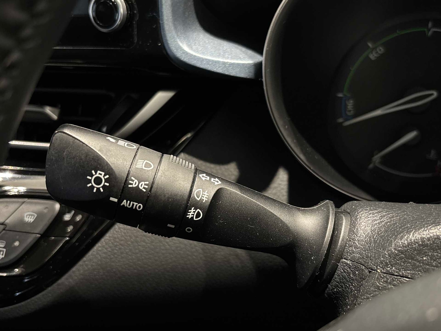 Used Toyota C-HR 2022 for sale - 77662553: Photo 26