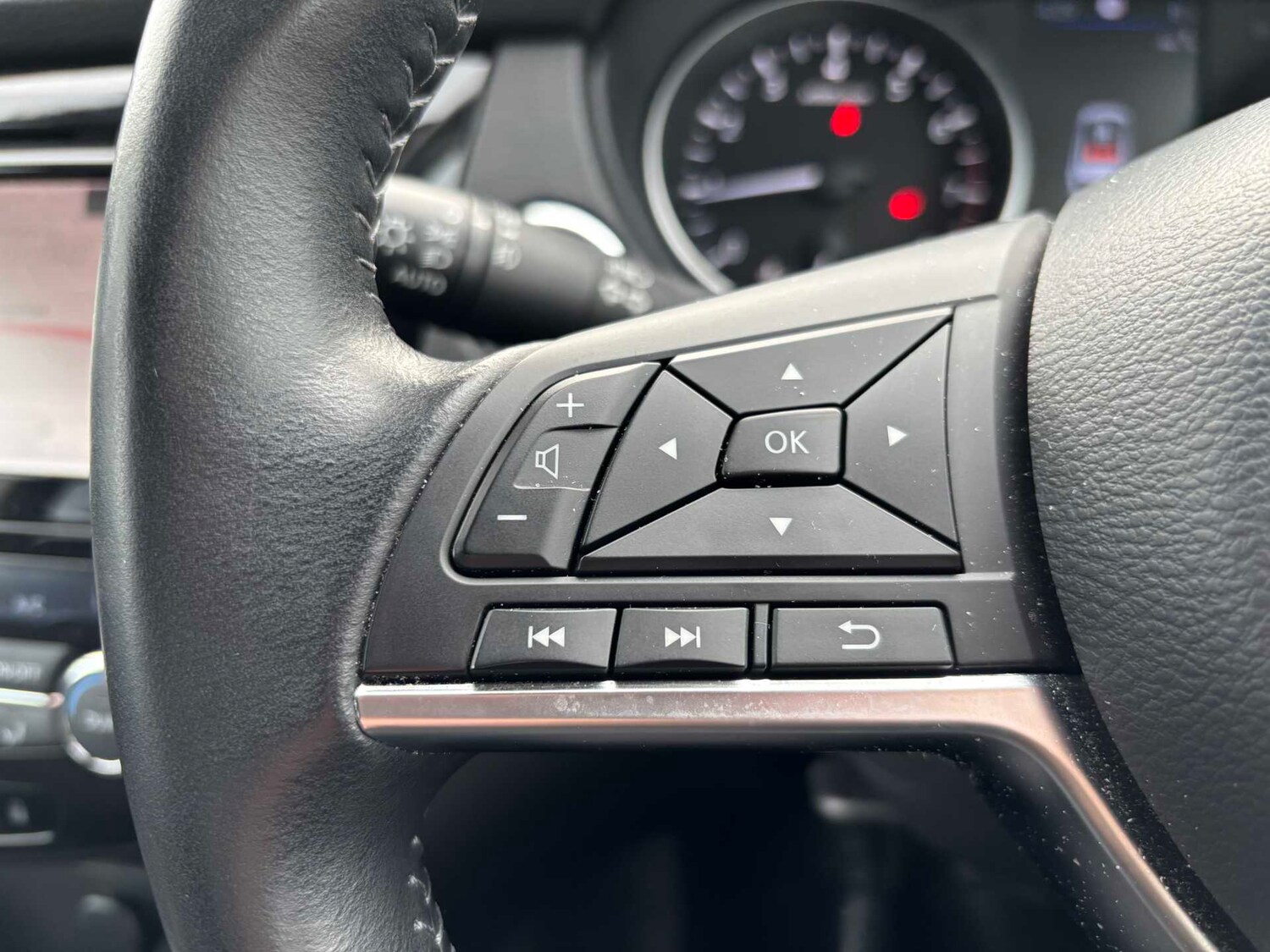 Used Nissan Qashqai 2018 for sale - 78191772: Photo 23