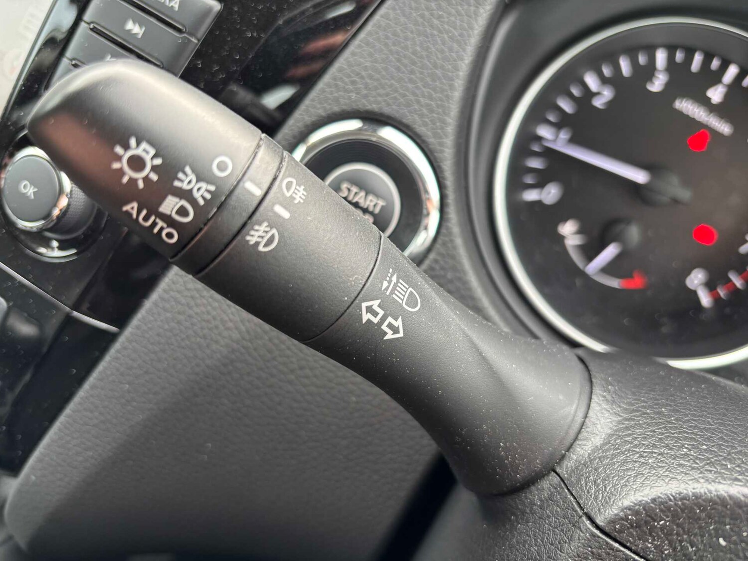 Used Nissan Qashqai 2018 for sale - 78191772: Photo 25