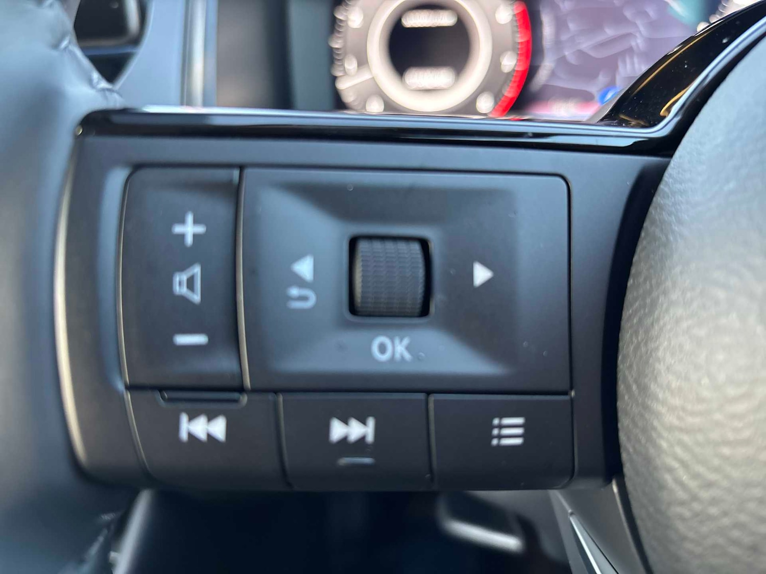 Used Nissan Qashqai 2025 for sale - 76402424: Photo 24