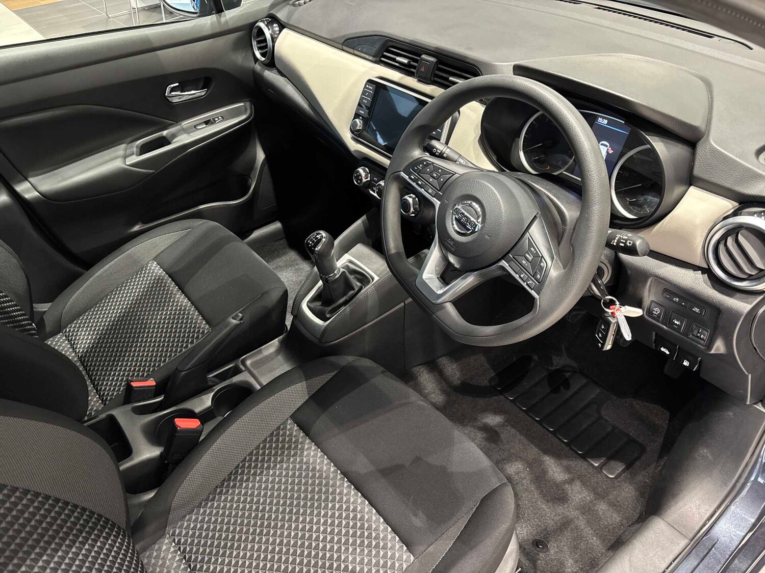 Used Nissan Micra 2022 for sale - 77901721: Photo 14